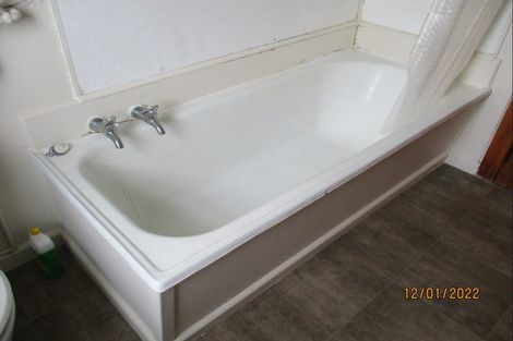 Photo of property in 170 Church Street, West End, Palmerston North, 4412