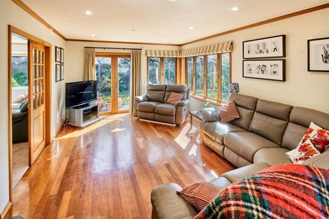 Photo of property in 7 Massey Avenue, Woburn, Lower Hutt, 5010