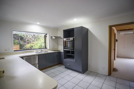 Photo of property in 33 Homewood Place, Chatswood, Auckland, 0626