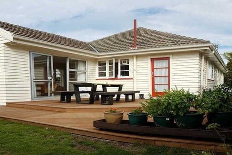 Photo of property in 245 Weston Road, Mairehau, Christchurch, 8052