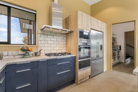 Photo of property in 10 Meadowbrook Place, Buckland, Pukekohe, 2677