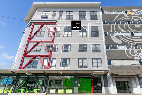 Photo of property in Urbane Apartments, 27/29 Webb Street, Mount Cook, Wellington, 6011