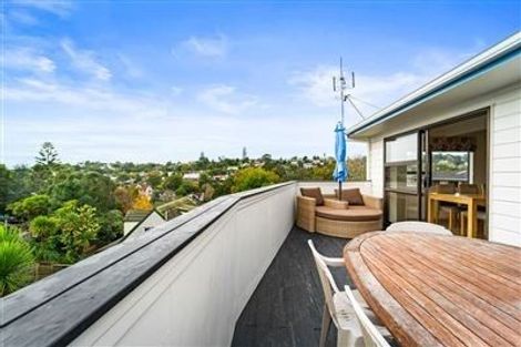 Photo of property in 43 Redwing Street, Browns Bay, Auckland, 0630