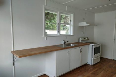 Photo of property in 382 George Street, Stokes Valley, Lower Hutt, 5019