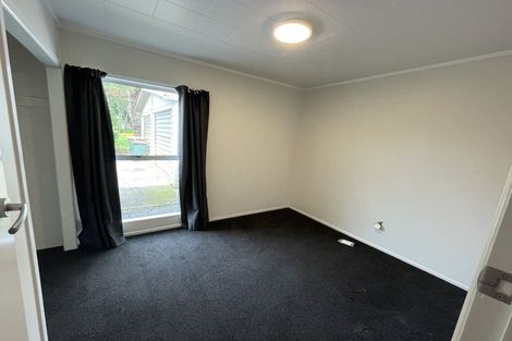 Photo of property in 9 Prudence Place, Oakura, 4314