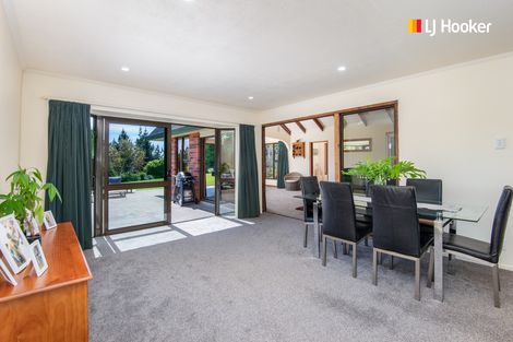 Photo of property in 135 Chain Hills Road, Chain Hills, Dunedin, 9076