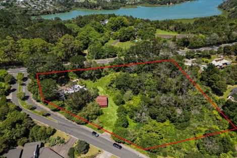 Photo of property in 114 Upper Drive, Greenhithe, Auckland, 0632
