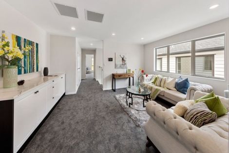 Photo of property in 29 Carrickdawson Drive, Flat Bush, Auckland, 2019