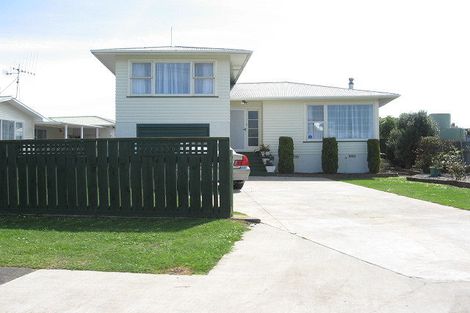 Photo of property in 28 Sussex Road, Springvale, Whanganui, 4501