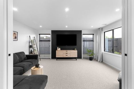 Photo of property in 7 Gratitude Way, Kelvin Grove, Palmerston North, 4414