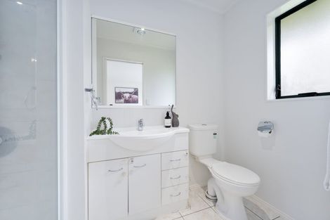 Photo of property in 22a Martin Jugum Lane, Ranui, Auckland, 0612