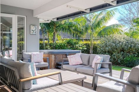 Photo of property in 35 Sarawak Drive, Kerikeri, 0230