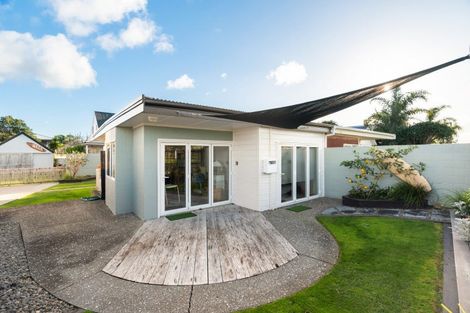 Photo of property in 511c Ocean Road, Whangamata, 3620