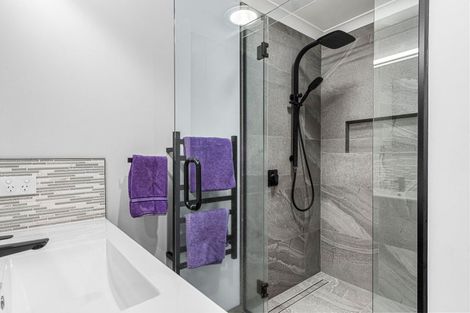 Photo of property in 74 Fourth Avenue, Woodhill, Whangarei, 0110