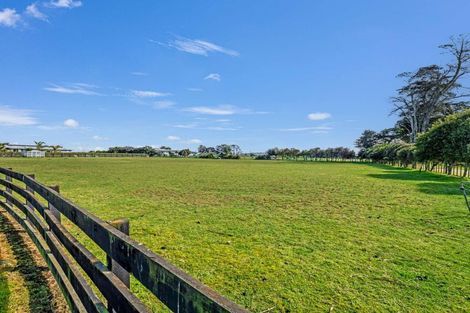 Photo of property in 106b Watt Livingstone Road, Westmere, Whanganui, 4574