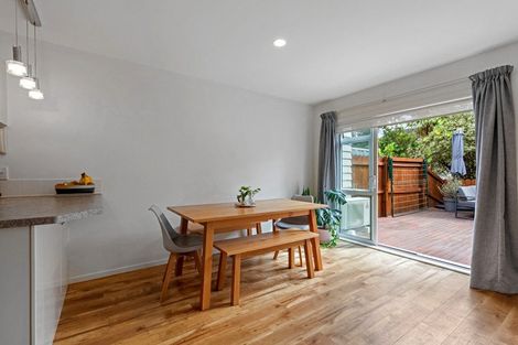 Photo of property in 3/78 Fernhill Way, Oteha, Auckland, 0632