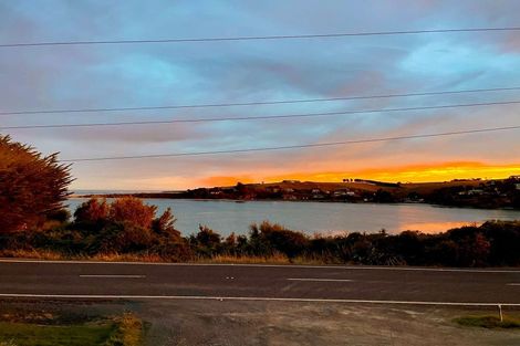 Photo of property in 1400 Taieri Mouth Road, Taieri Mouth, Brighton, 9091