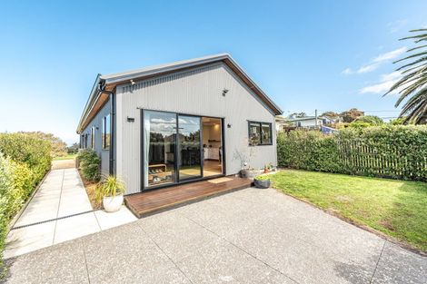 Photo of property in 5a Toi Street, Tawhero, Whanganui, 4501