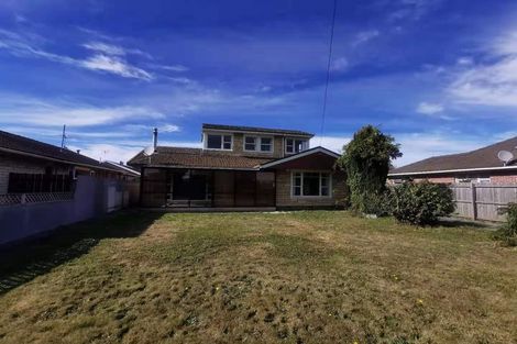 Photo of property in 129 Springs Road, Hornby, Christchurch, 8042
