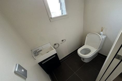 Photo of property in 2/54 Lynwood Road, New Lynn, Auckland, 0600