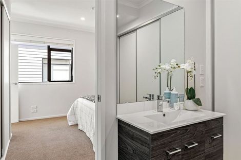 Photo of property in 26 Mollusc Road, Hobsonville, Auckland, 0616