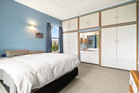 Photo of property in 108 Eglinton Road, Mornington, Dunedin, 9011