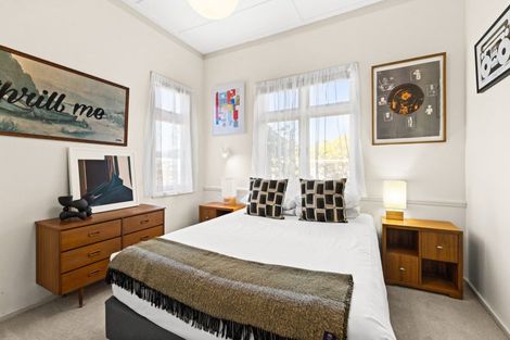Photo of property in 18 Hukarere Road, Bluff Hill, Napier, 4110