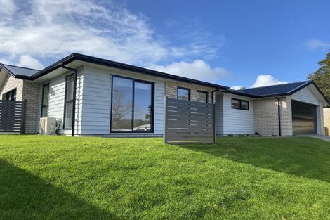 Photo of property in 5 Monterey Rise, Te Kamo, 0112