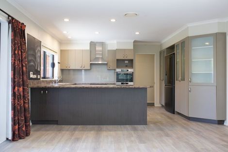 Photo of property in 6 Nimmo Avenue, Waikanae, 5036