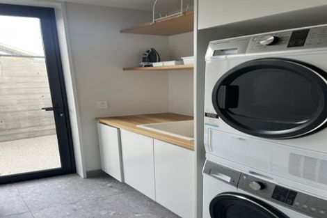 Photo of property in 11 Kereru Crescent, Wanaka, 9305