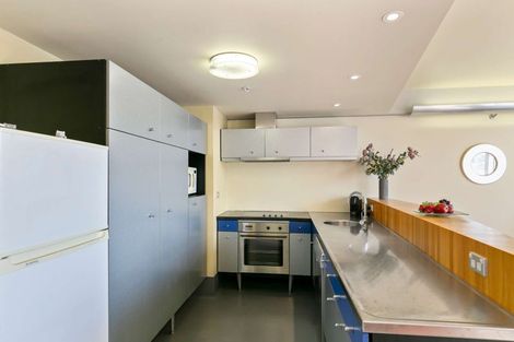 Photo of property in St Pauls Apartments, 95/43u Mulgrave Street, Thorndon, Wellington, 6011