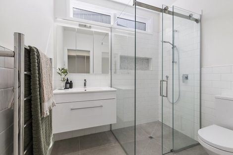 Photo of property in 43 Washington Avenue, Brooklyn, Wellington, 6021