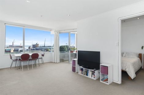Photo of property in 314/332 Maunganui Road, Mount Maunganui, 3116
