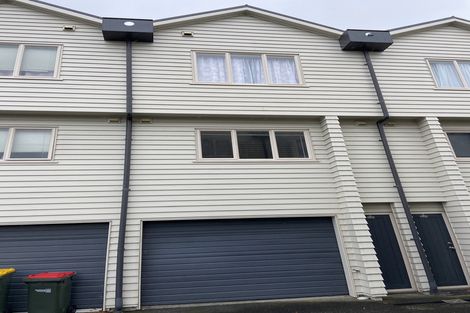 Photo of property in 5/49 Henderson Valley, Henderson, Auckland, 0612