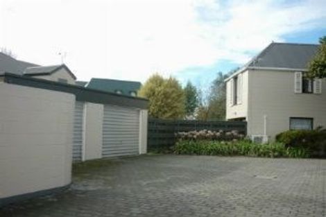 Photo of property in 2/116 Springfield Road, St Albans, Christchurch, 8014