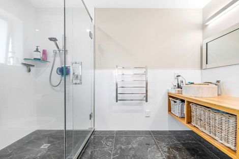 Photo of property in 1 Belmont Rise, Katikati, 3129