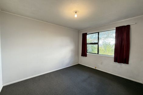 Photo of property in 1/18 Cypress Place, Sunnynook, Auckland, 0620