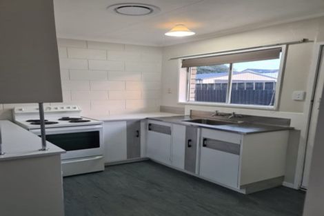 Photo of property in 20 Edgeware Road, Palmerston North, 4410