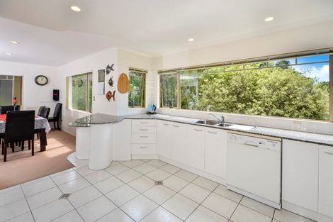 Photo of property in 4b Tui Street, Torbay, Auckland, 0630