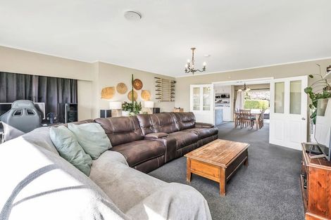 Photo of property in 35 Leeston And Lake Road, Leeston, 7632