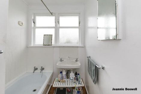 Photo of property in 3 Kupe Place, Highbury, Palmerston North, 4412