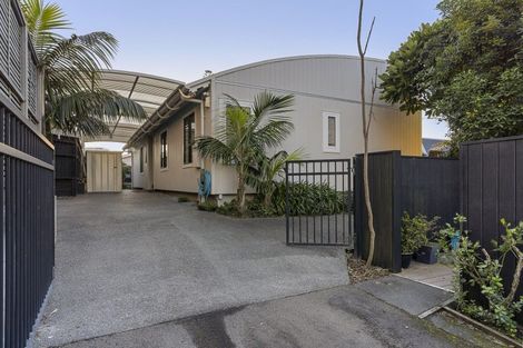 Photo of property in 5b Pacific View Road, Papamoa Beach, Papamoa, 3118