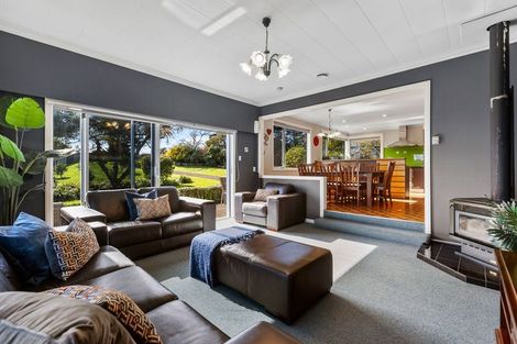 Photo of property in 218 Henwood Road, Paraite, New Plymouth, 4372