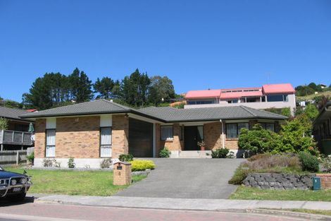 Photo of property in 6 Helen Ryburn Place, Torbay, Auckland, 0630