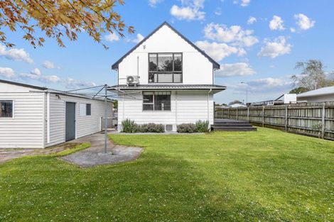 Photo of property in 8 Hamua Place, Waitara, 4320