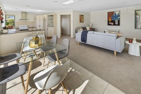 Photo of property in 21 Duffy Place, Stoke, Nelson, 7011