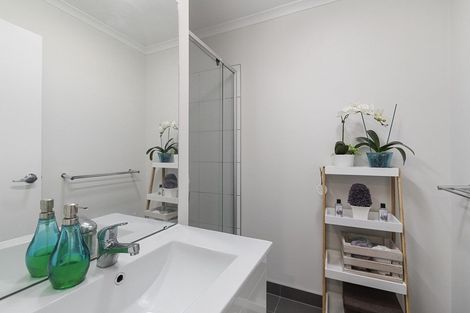 Photo of property in 18 Huamanu Street, Pukekohe, 2120