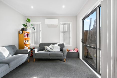 Photo of property in 2u4 Rosalind Street, Deanwell, Hamilton, 3206