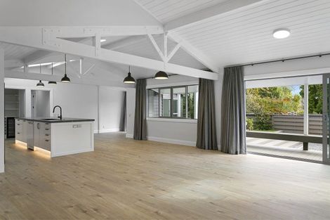 Photo of property in 11 Oregon Drive, Rainbow Point, Taupo, 3330