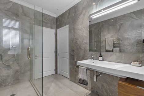 Photo of property in 42 Watford Street, Strowan, Christchurch, 8052